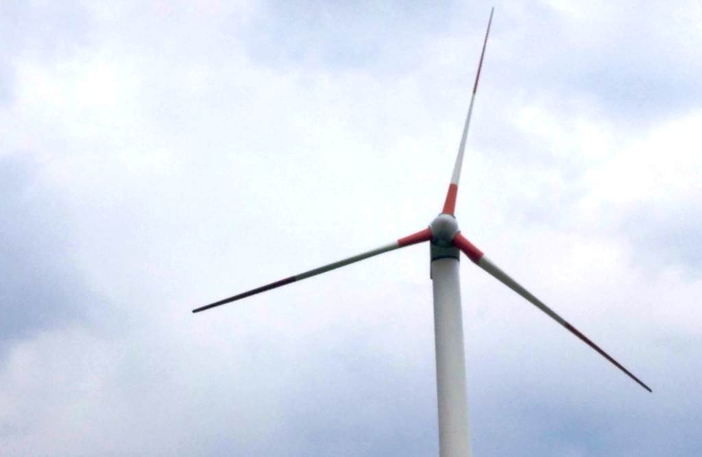 Poliaci podporia offshore veterné elektrárne novou schémou za 22,5 mld. eur